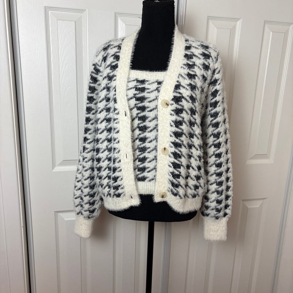 Willow & Wind Black & White Houndstooth Fuzzy Cardigan Tank Set Dark Academia XS
